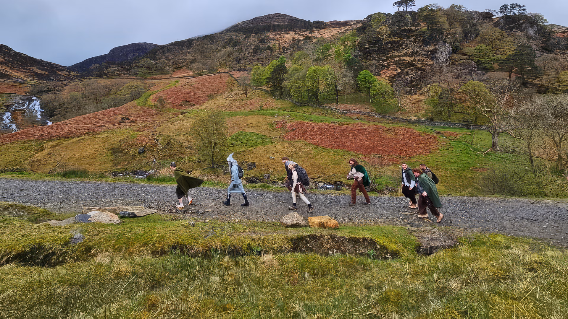 All Aspect doing a Lord of the Rings themed mountain climb for Cancer Research UK